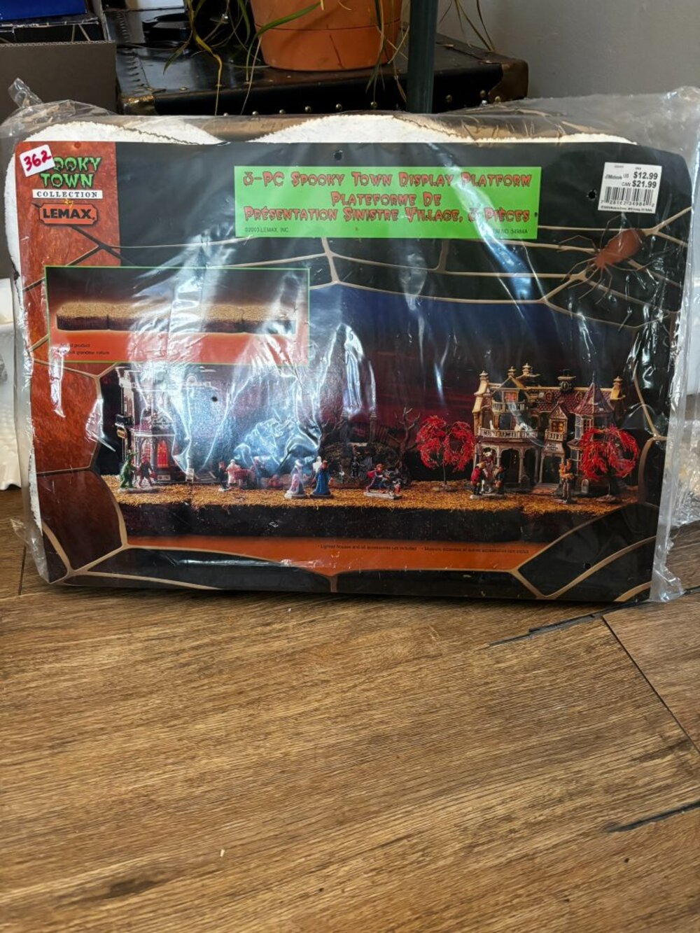 Lemax Spooky Town Halloween Village 3 piece display platform